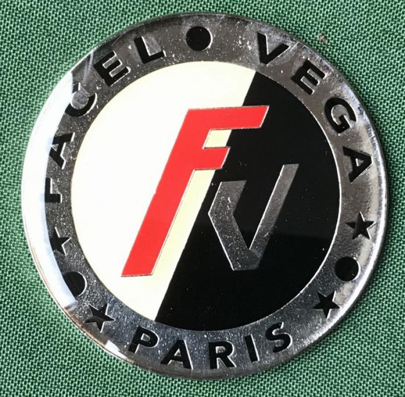 Emblem für Radkappe - Facellia