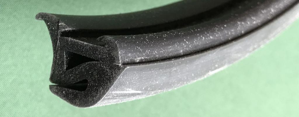 Heckscheibengummi Facellia Coupé